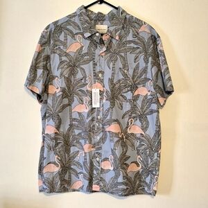 NWT American Eagle Outfitters Blue and Pink Patterned Shirt Flamingo Size Xl